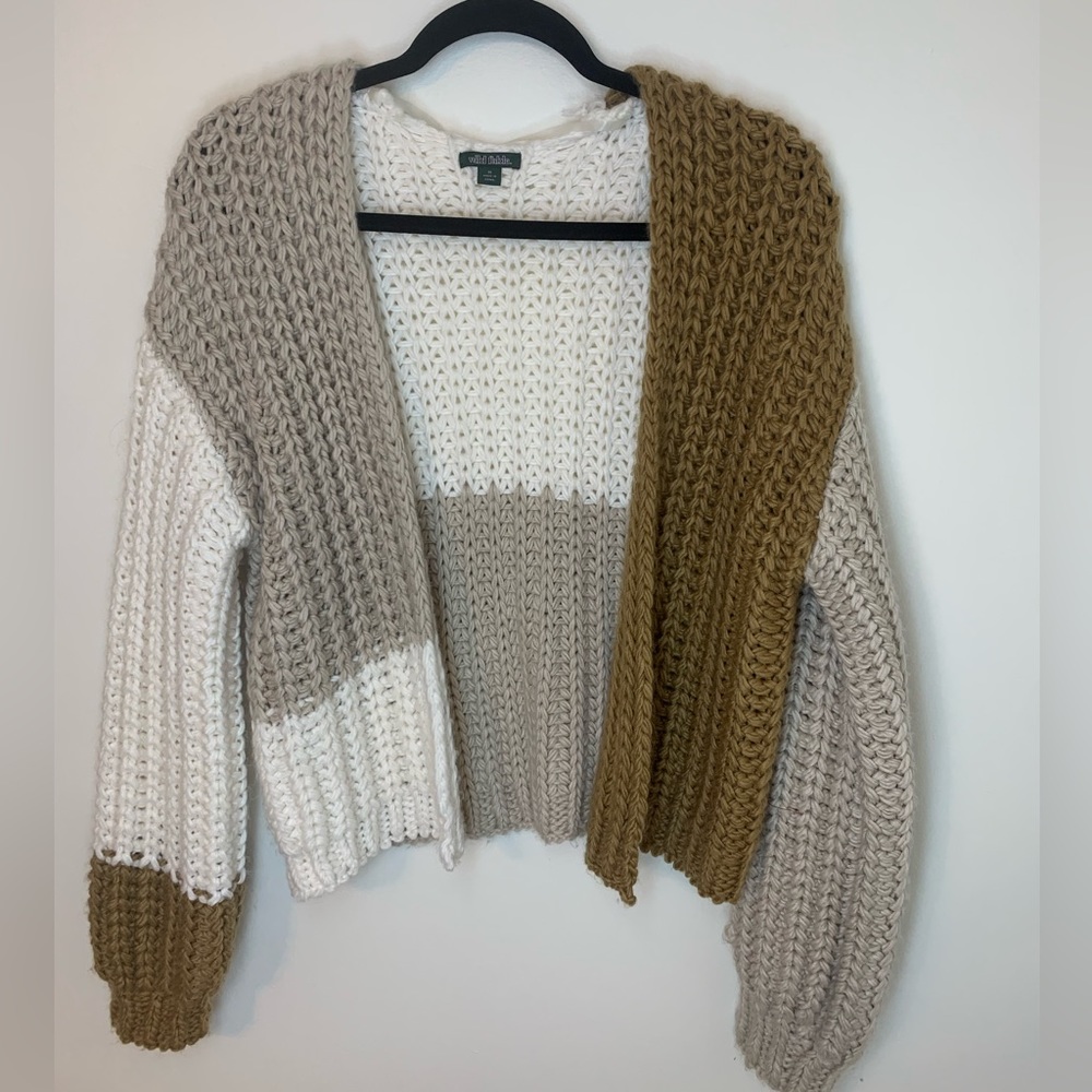 Blocked knitted cardigan